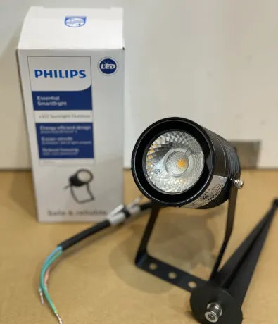 Lampu Spot Philips LED